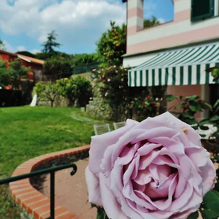 Rosmarino Bed & Breakfast 4*